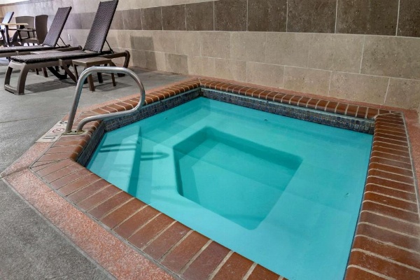 Comfort Inn & Suites Junction City - near Fort Riley image 27